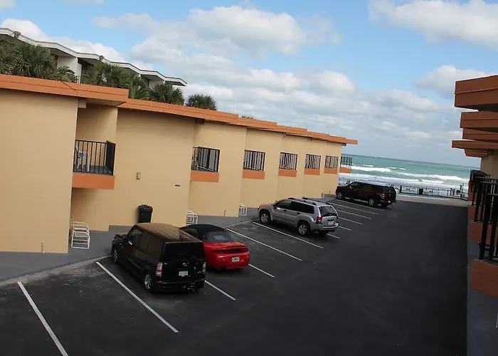 Grand Prix Motel Beach Front